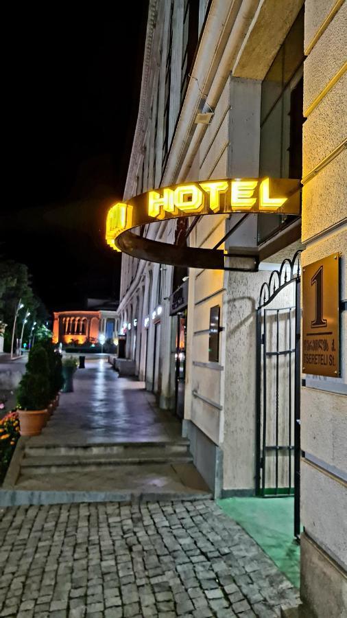 Hotel Georgian House Kutaisi Exterior foto